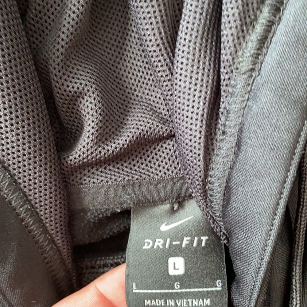 Black Nike Hoodie - Picture 2 of 4